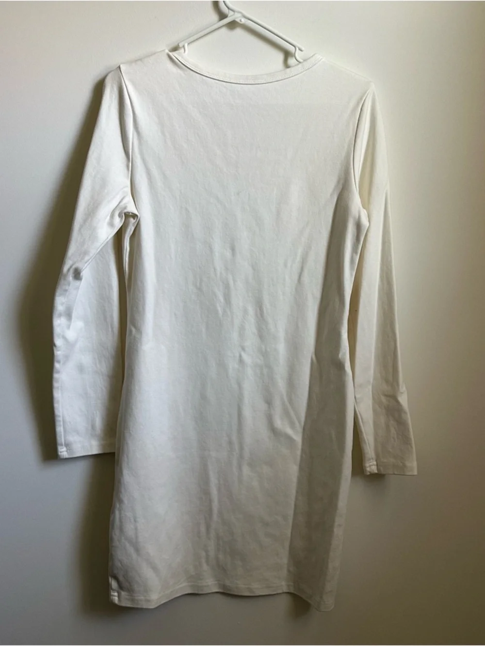 Classic White Long-Sleeve Crewneck Dress - Picture 2 of 5